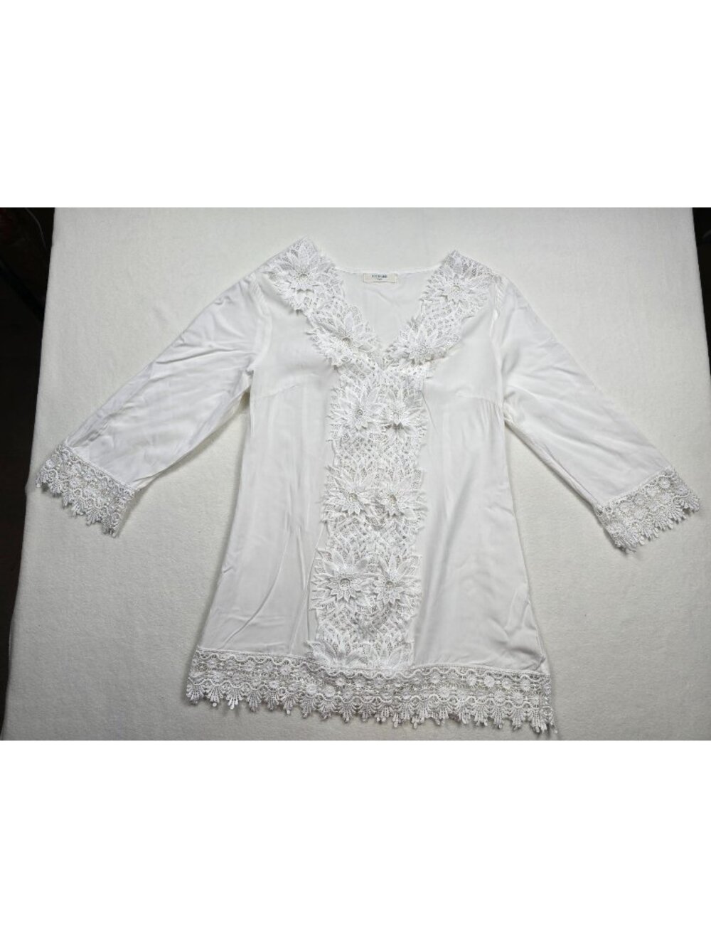 Solitaire Swim White Crochet Tunic Cover-Up  Floral Lace Design 3/4 Sleeves M/L